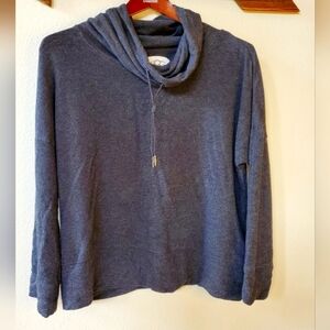 UGG Womens Cowl Neck Lightweight Sweatshirt. Charcoal gray. Size M